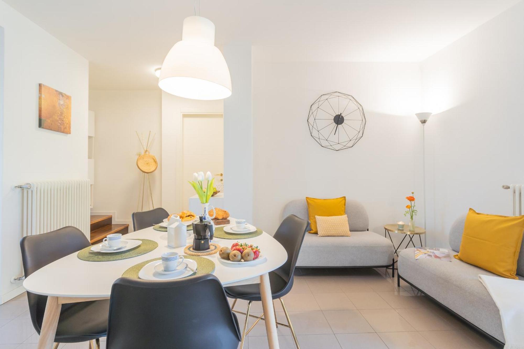 Ponente Balcony & Garden By Rent All Como Gravedona Exterior foto