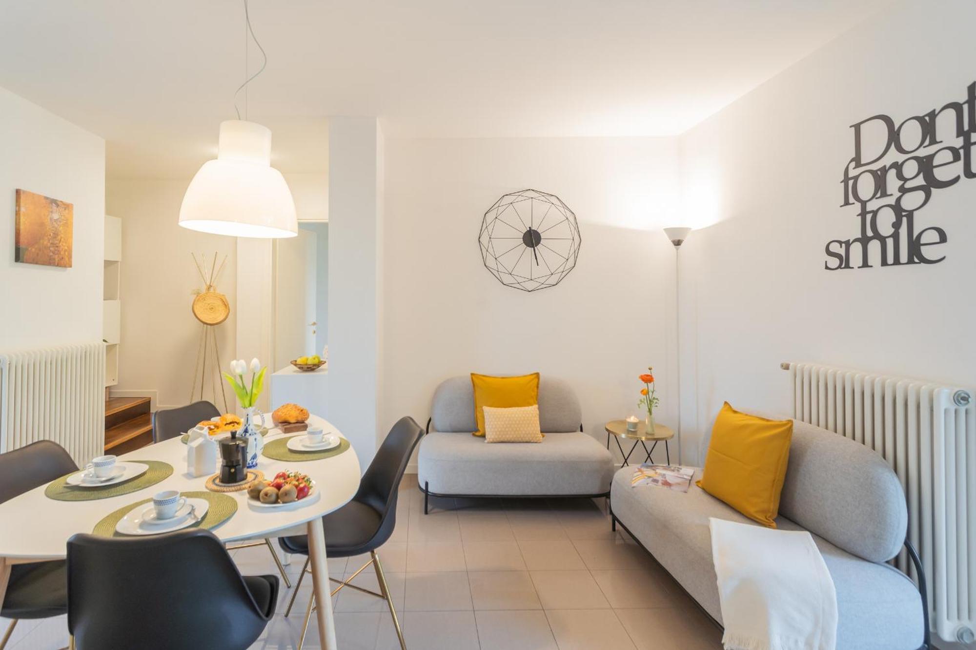 Ponente Balcony & Garden By Rent All Como Gravedona Exterior foto