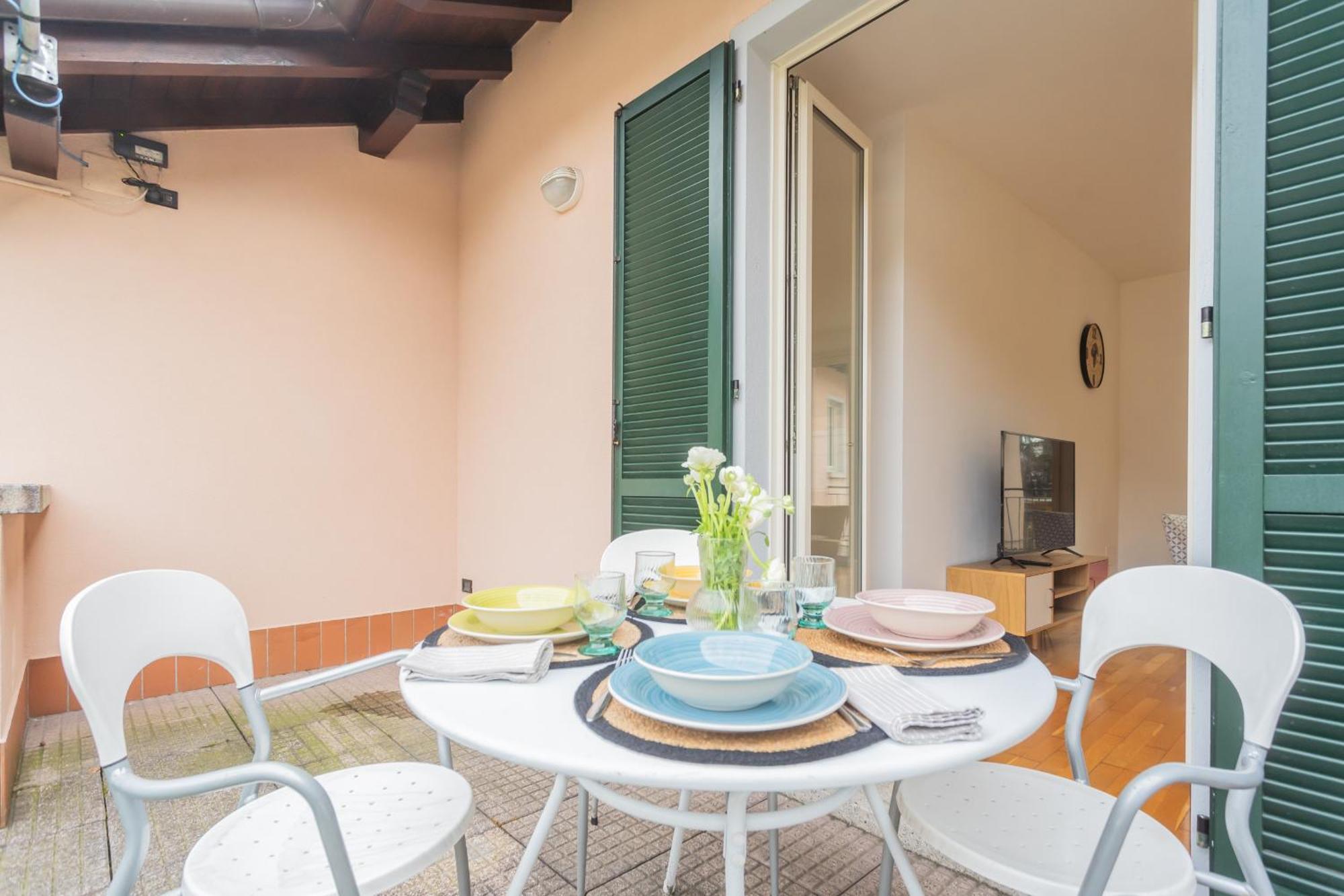 Ponente Balcony & Garden By Rent All Como Gravedona Exterior foto